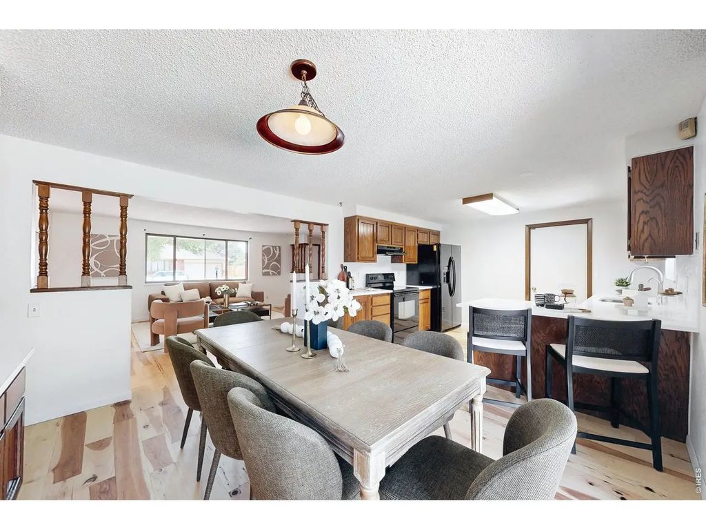 2903 Glendevey Dr, Loveland