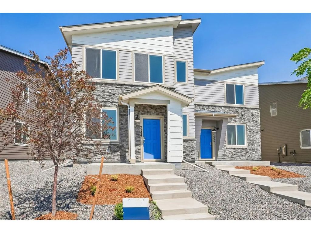 2344 Bufflehead Way, Johnstown