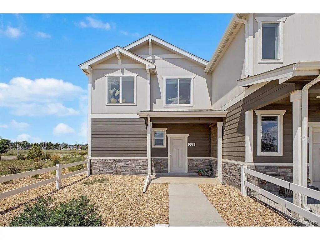 533 Condor Way, Johnstown