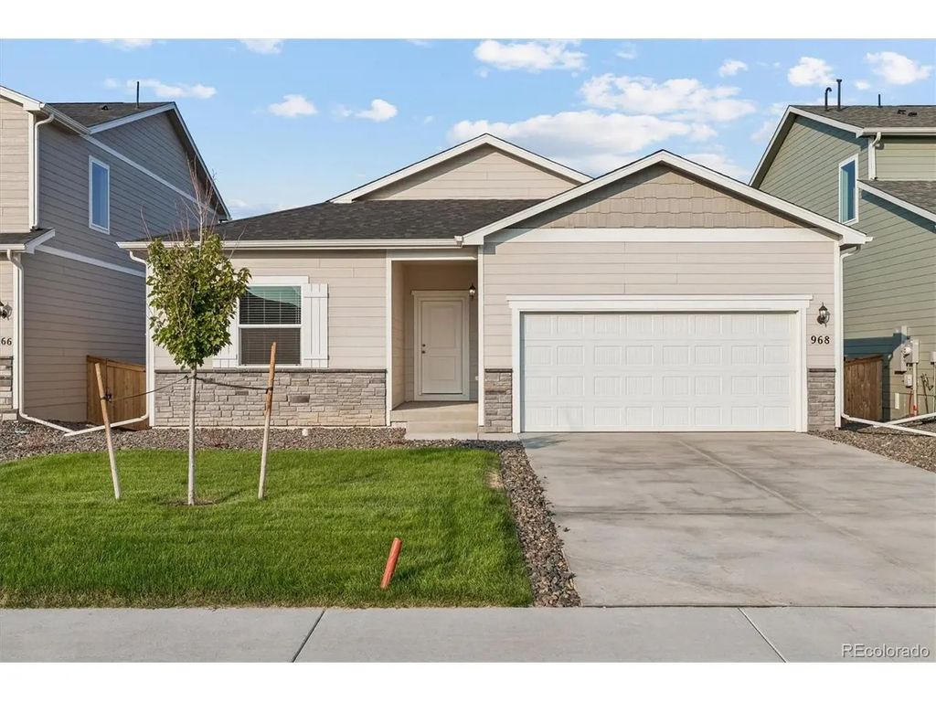 968 Cascade Falls St, Severance