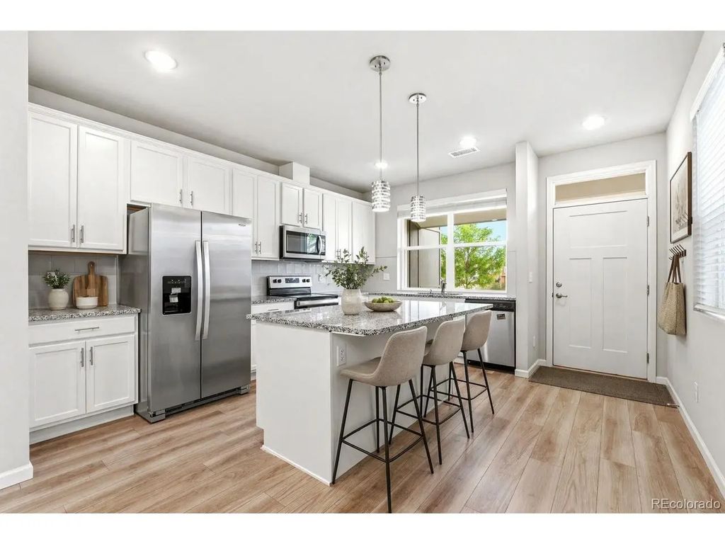 793 Great Plains Ave, Berthoud