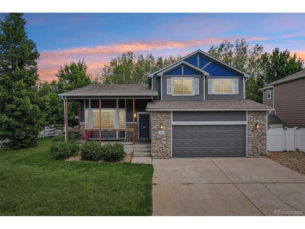 304 Green Teal Dr, Loveland