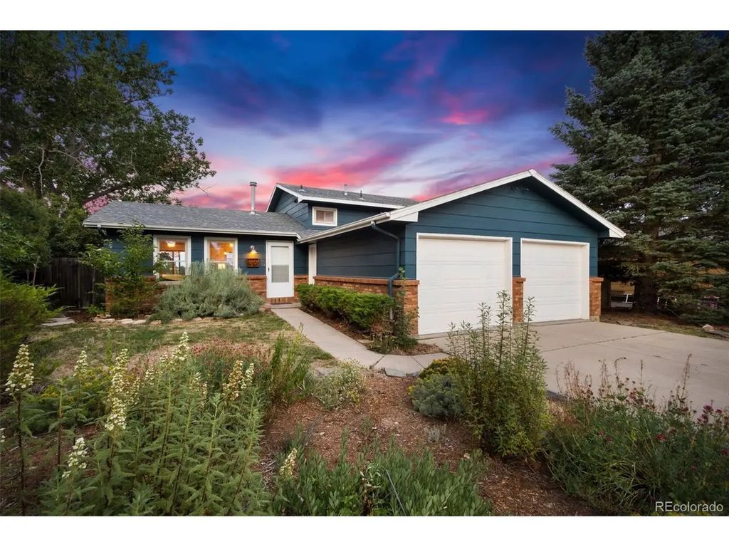 910 Willshire Dr, Fort Collins