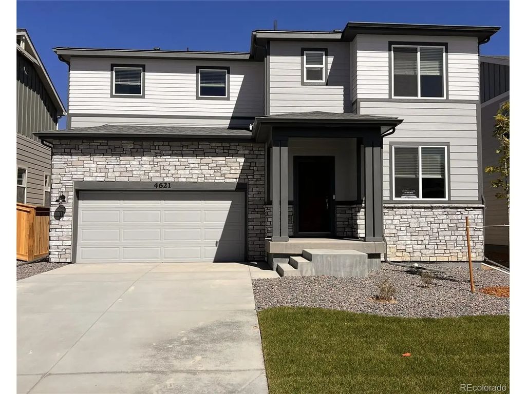4621 Sunsplash Way, Johnstown