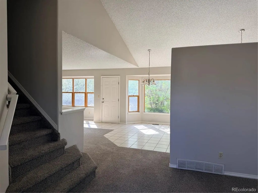 2465 Brenton Dr, Colorado Springs Property Listing: MLS® #3290212