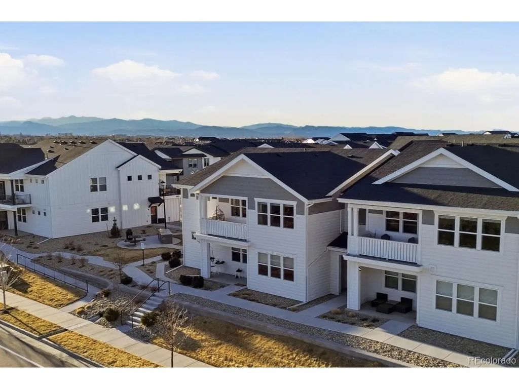 1800 Iron Wheel Dr 3, Windsor