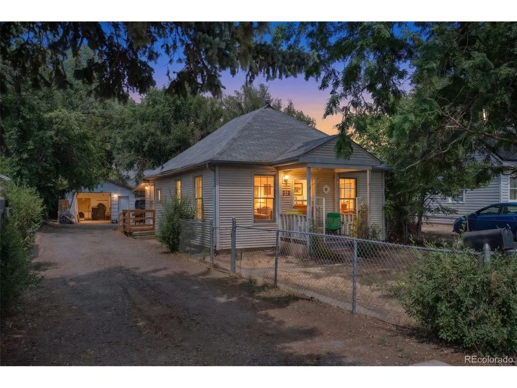 212 E Lincoln Ave, Fort Collins