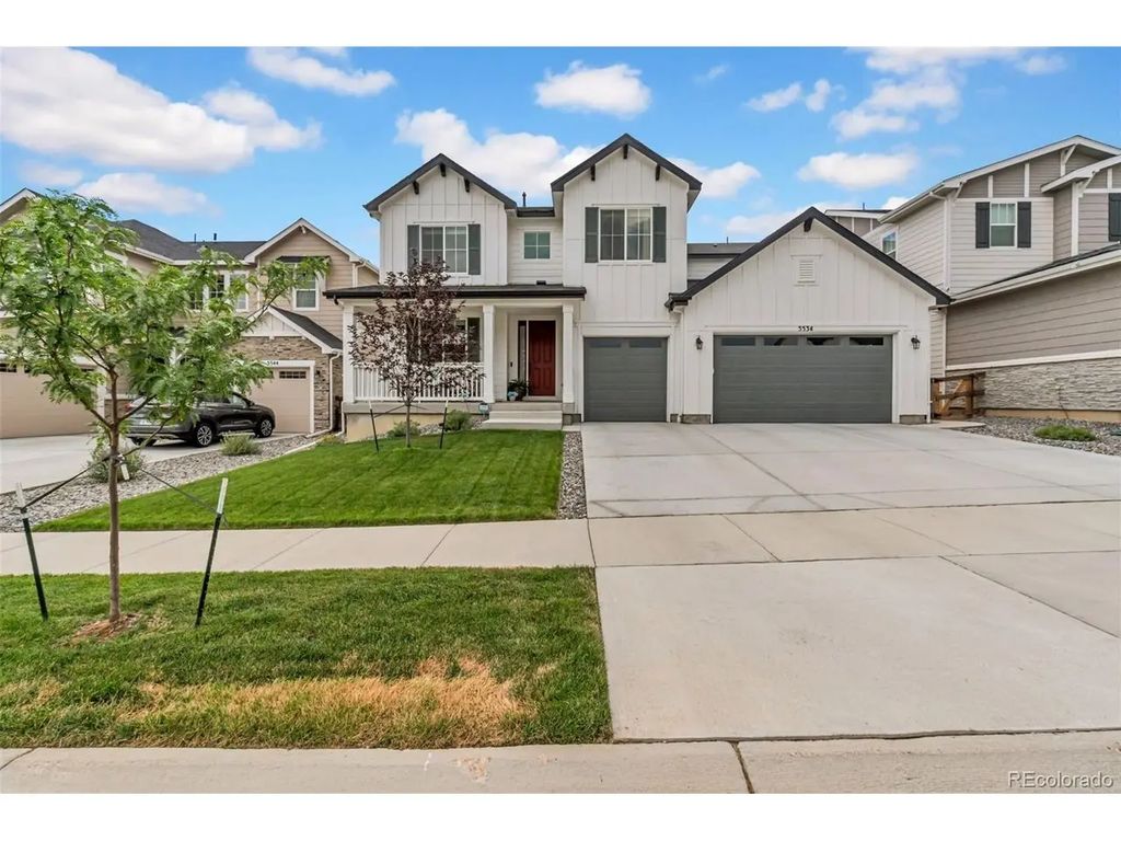 5534 Riverbend Ave, Longmont