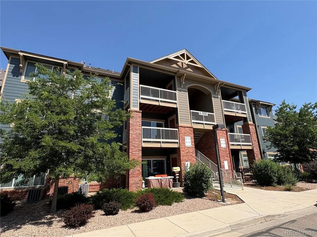 804 Summer Hawk Dr 6207, Longmont