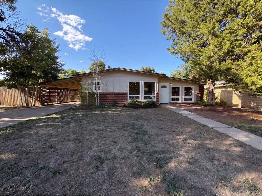 1320 Westward Dr, Fort Collins