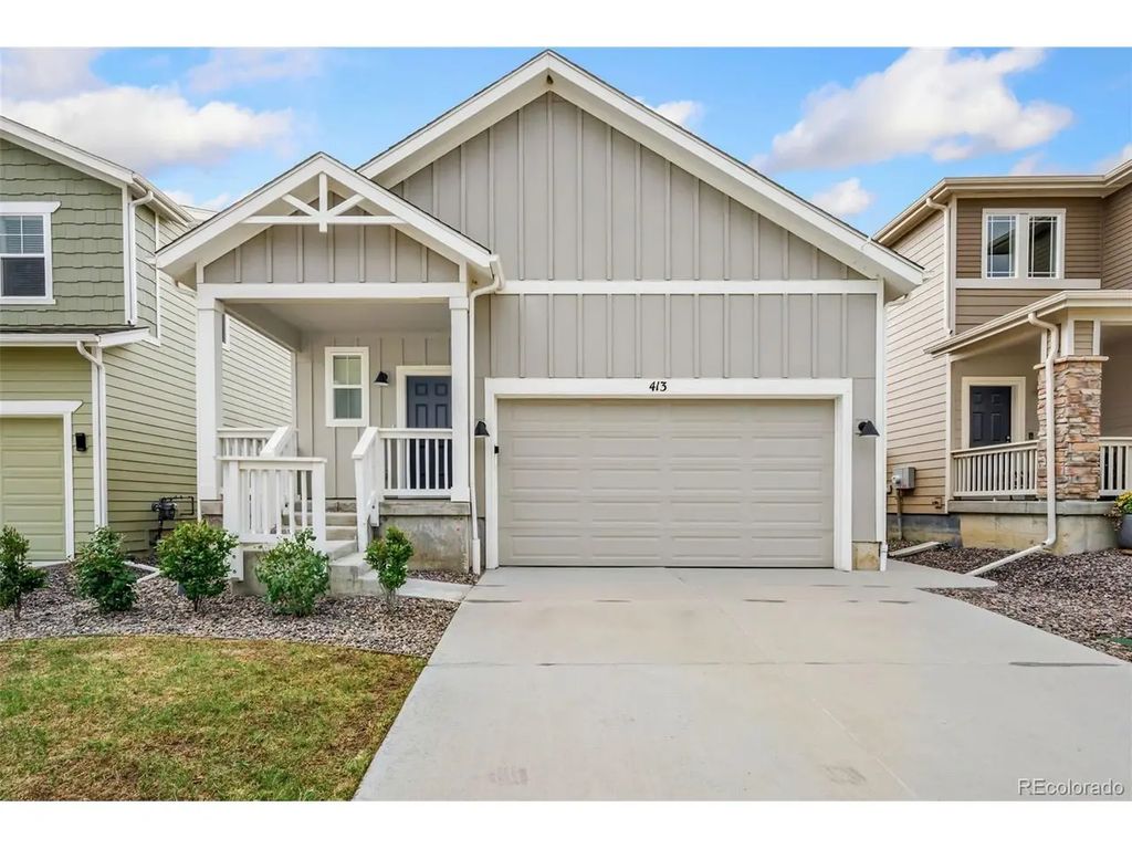 413 Overbrook Ln, Longmont