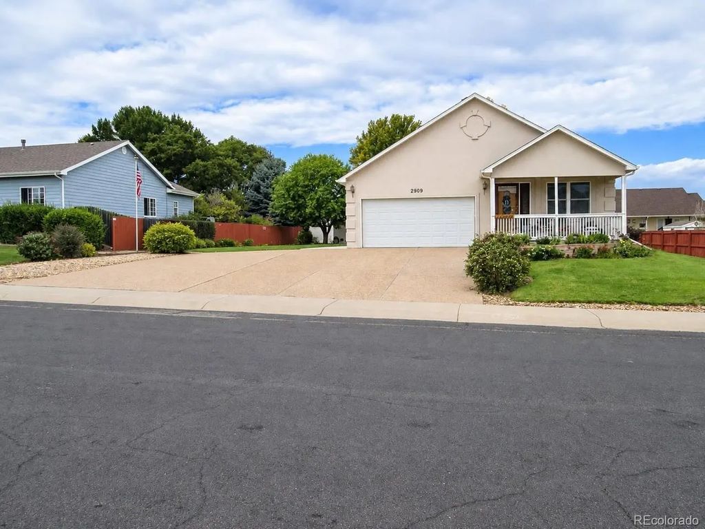 2909 43rd Ave, Greeley