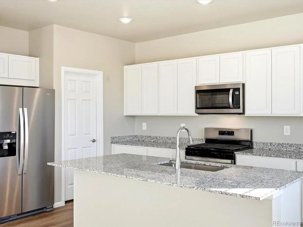 4644 Rabbitbrush St, Johnstown