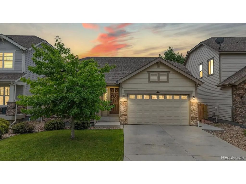 841 Jenny Ln, Berthoud