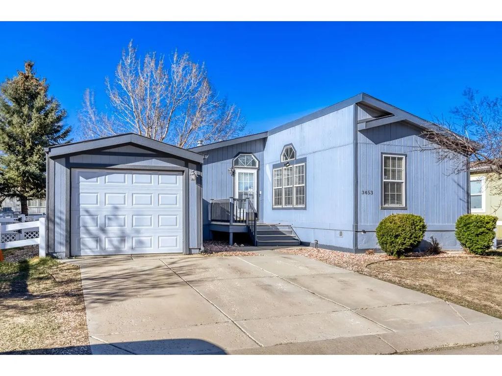 3453 Bright Angel 27, Longmont