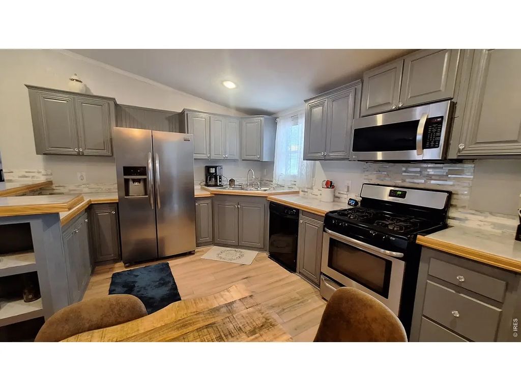 230 N 2nd St 76b, Berthoud