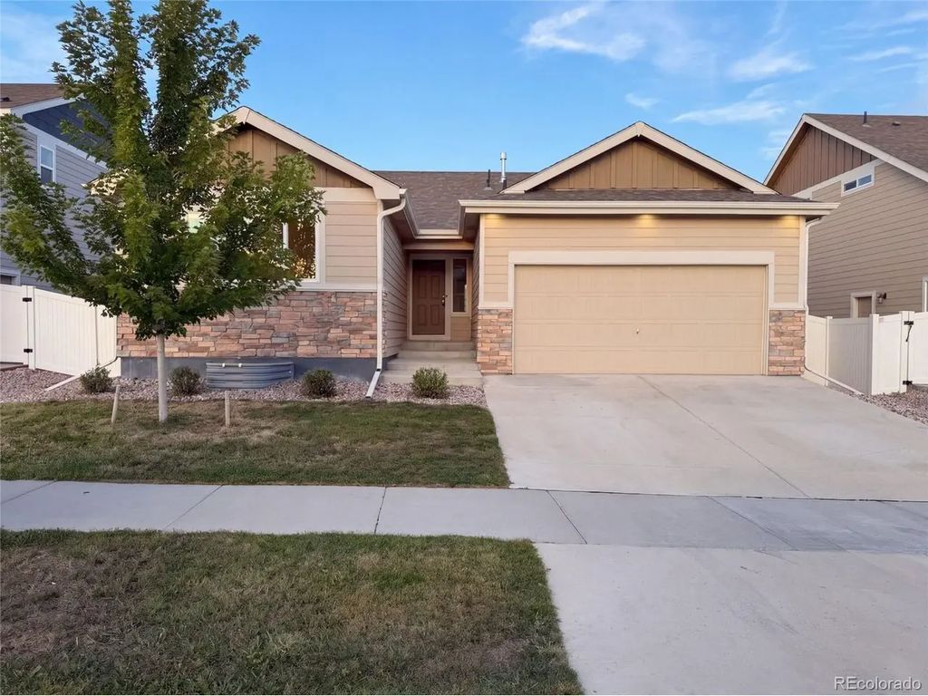 1704 102nd Ave, Greeley