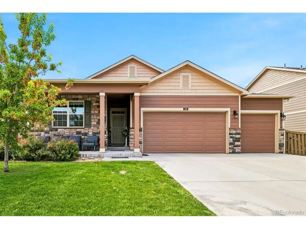 326 Jay Ave, Windsor