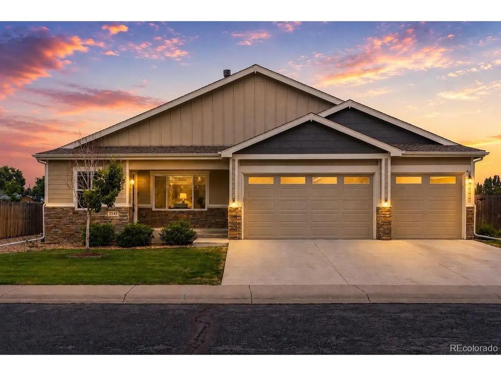 5545 Drake Way, Longmont