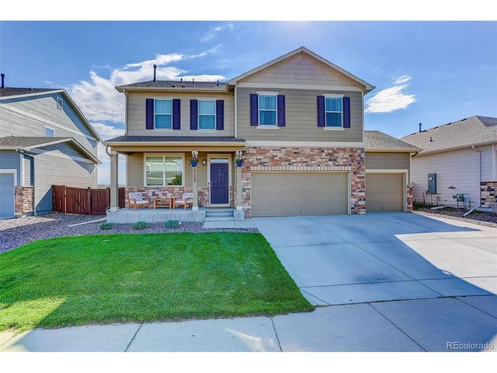 6259 Oak Grove St, Timnath