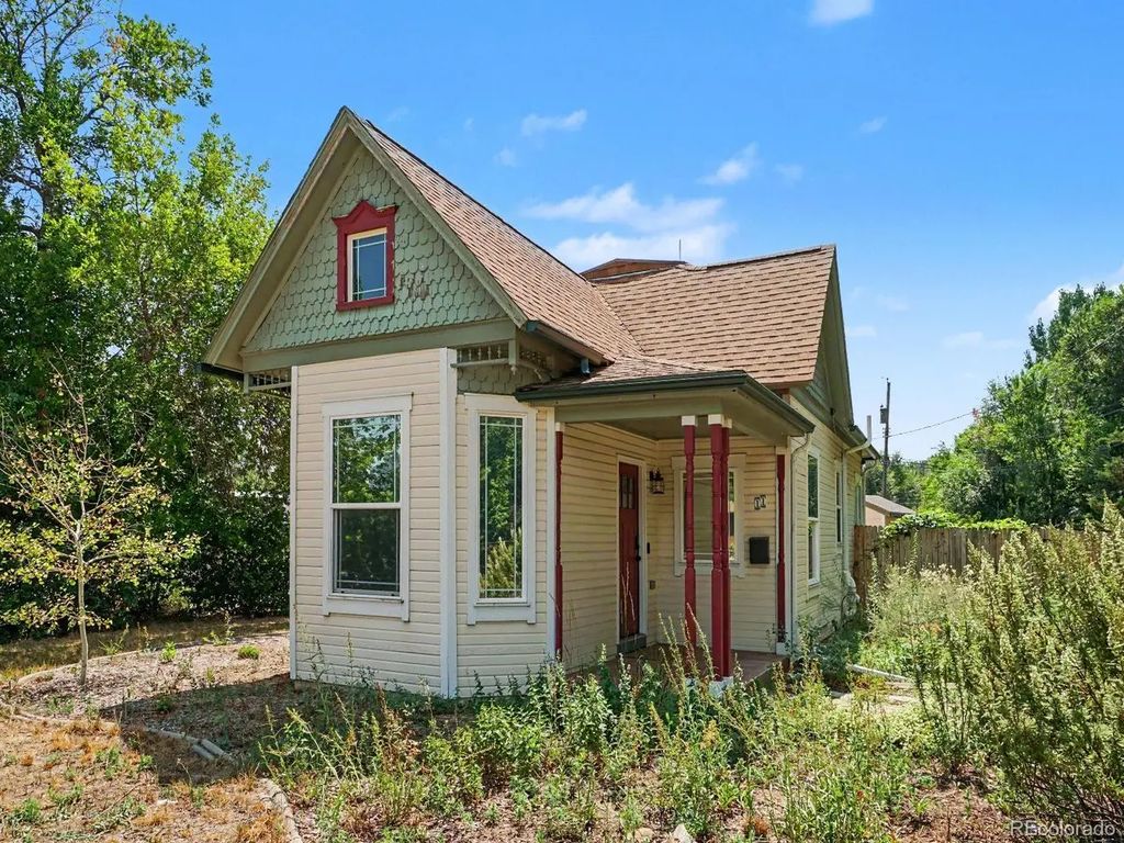 11 17th Ave, Longmont