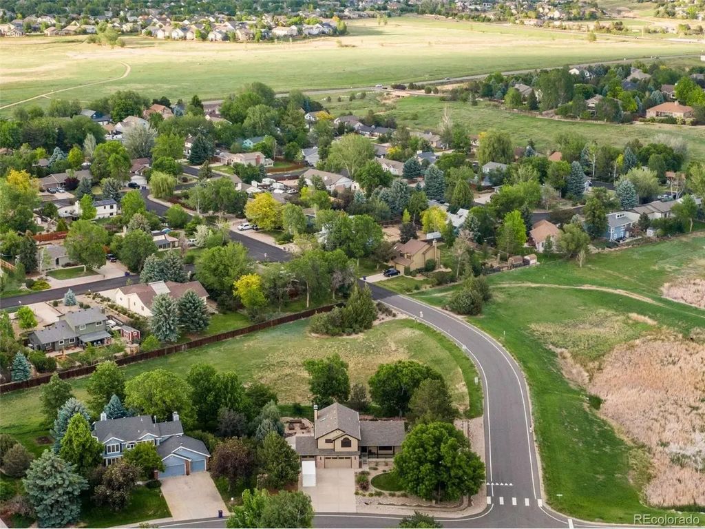422 Hillsboro Ct N, Fort Collins