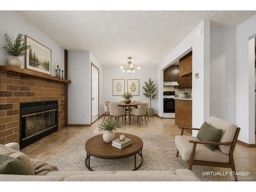 720 City Park Ave D-423, Fort Collins
