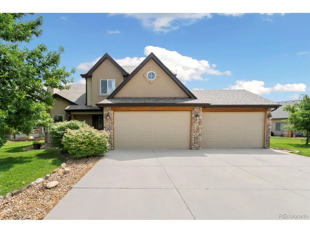 1707 Platte River Dr, Windsor