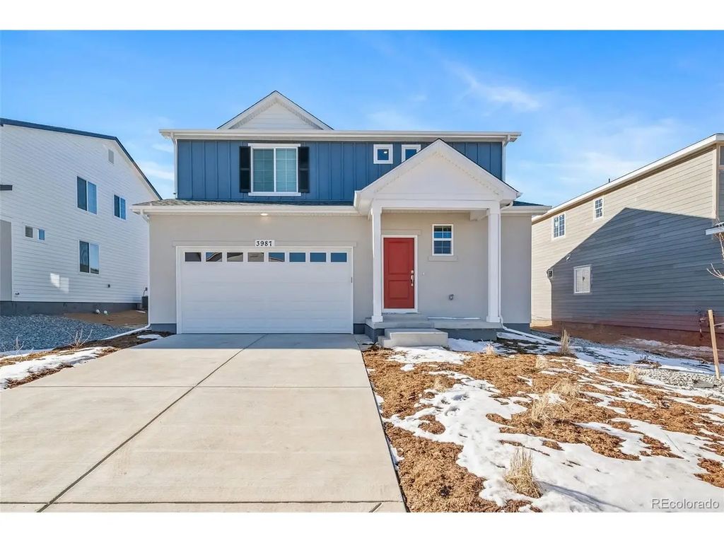 4166 Graywood Dr, Johnstown
