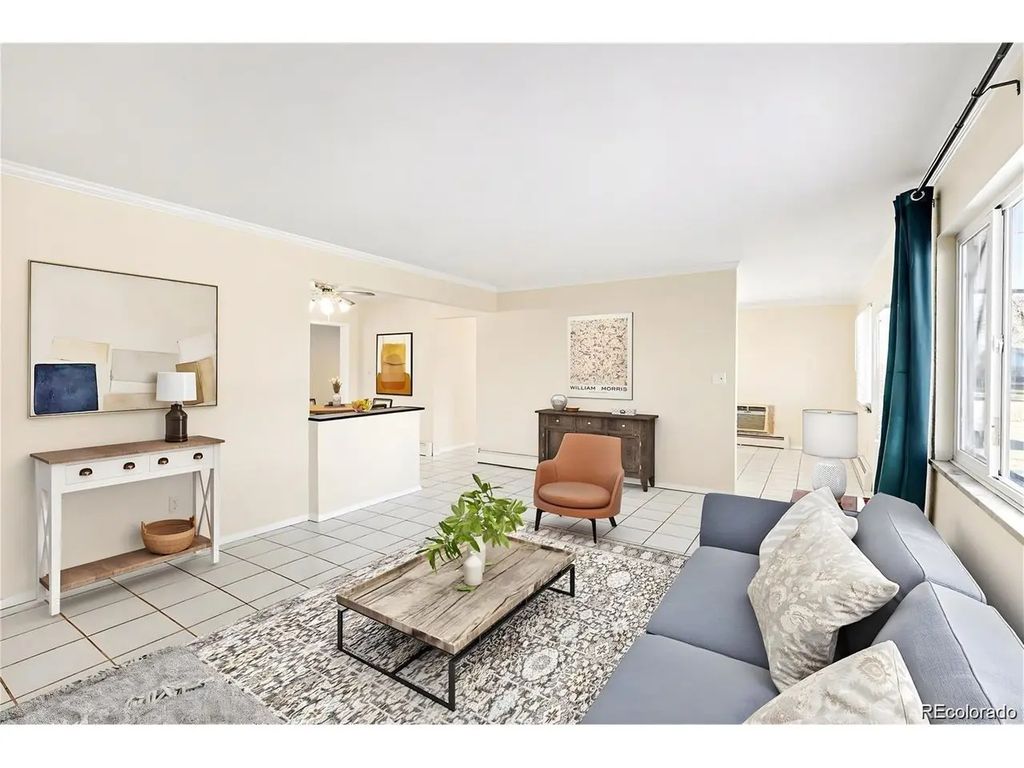 1016 Deborah Dr, Loveland