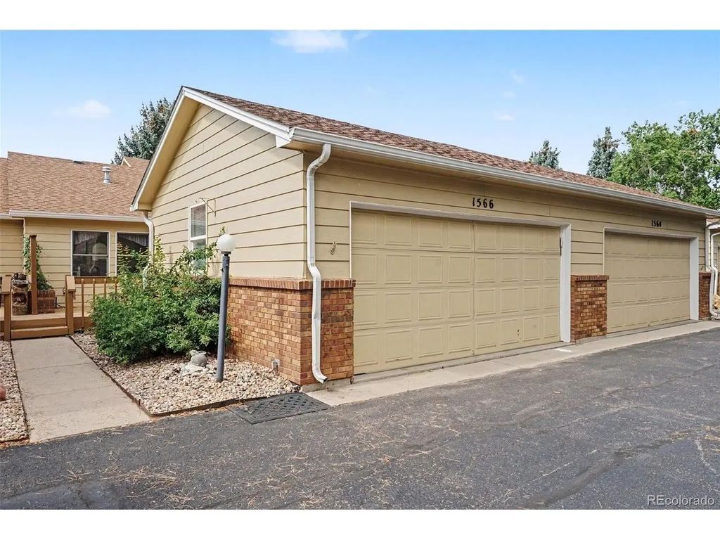 1566 W 29th St, Loveland