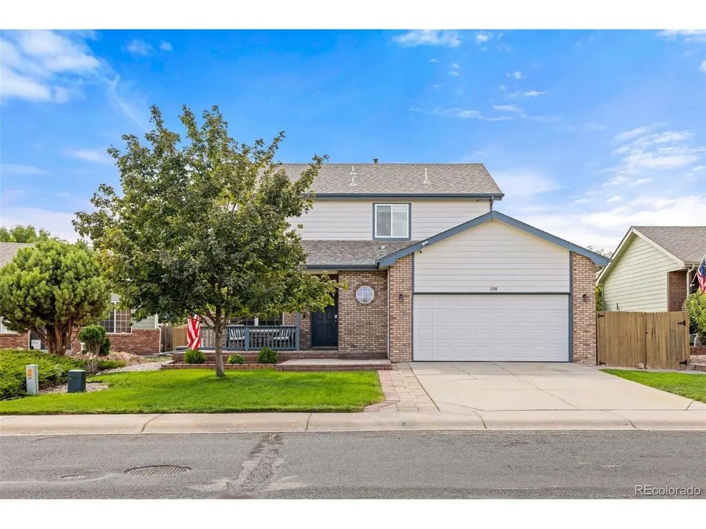 108 Sandstone Dr, Johnstown