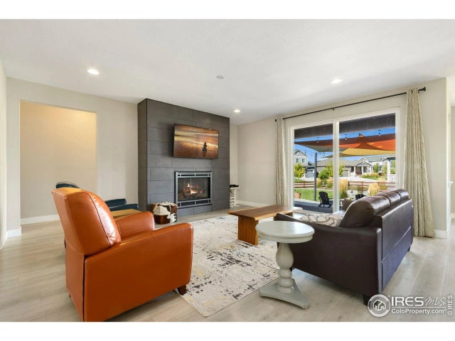 1726 Bounty Dr, Windsor