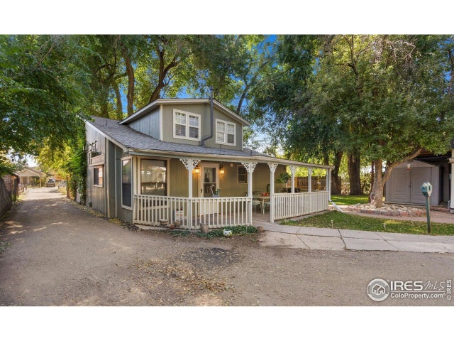 643 W 10th St, Loveland