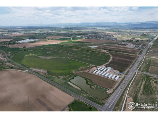 6776 County Road 74, Windsor