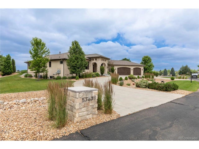 5767 Pelican Shores Dr, Longmont