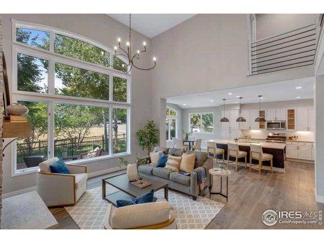 2143 River West Dr, Windsor