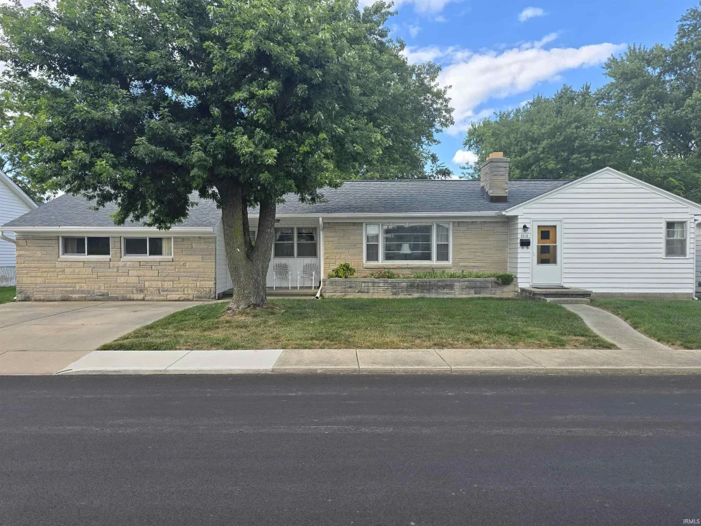 1510 E Walnut Street, Frankfort