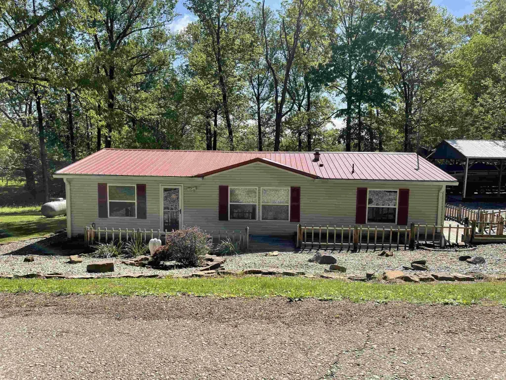 7188 W Gilliatt Grove, Eckerty
