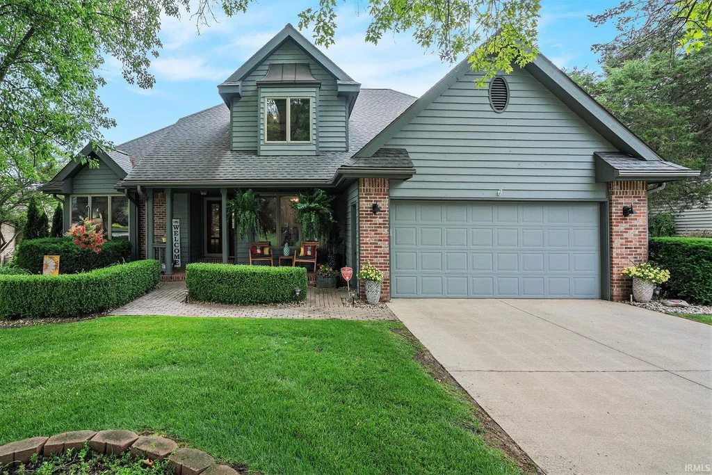 54454 Heron Cove Lane, Elkhart