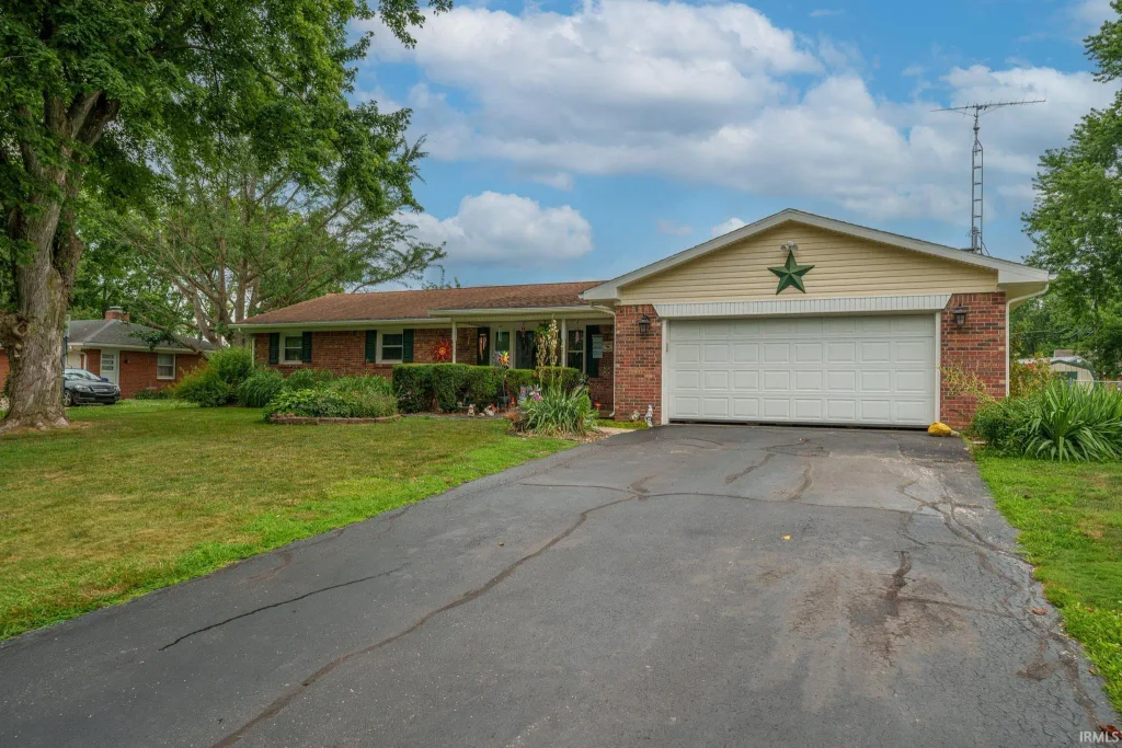 1712 Gordon Drive, Kokomo