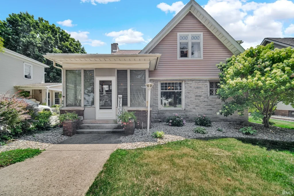 414 W Michigan Street, New Carlisle