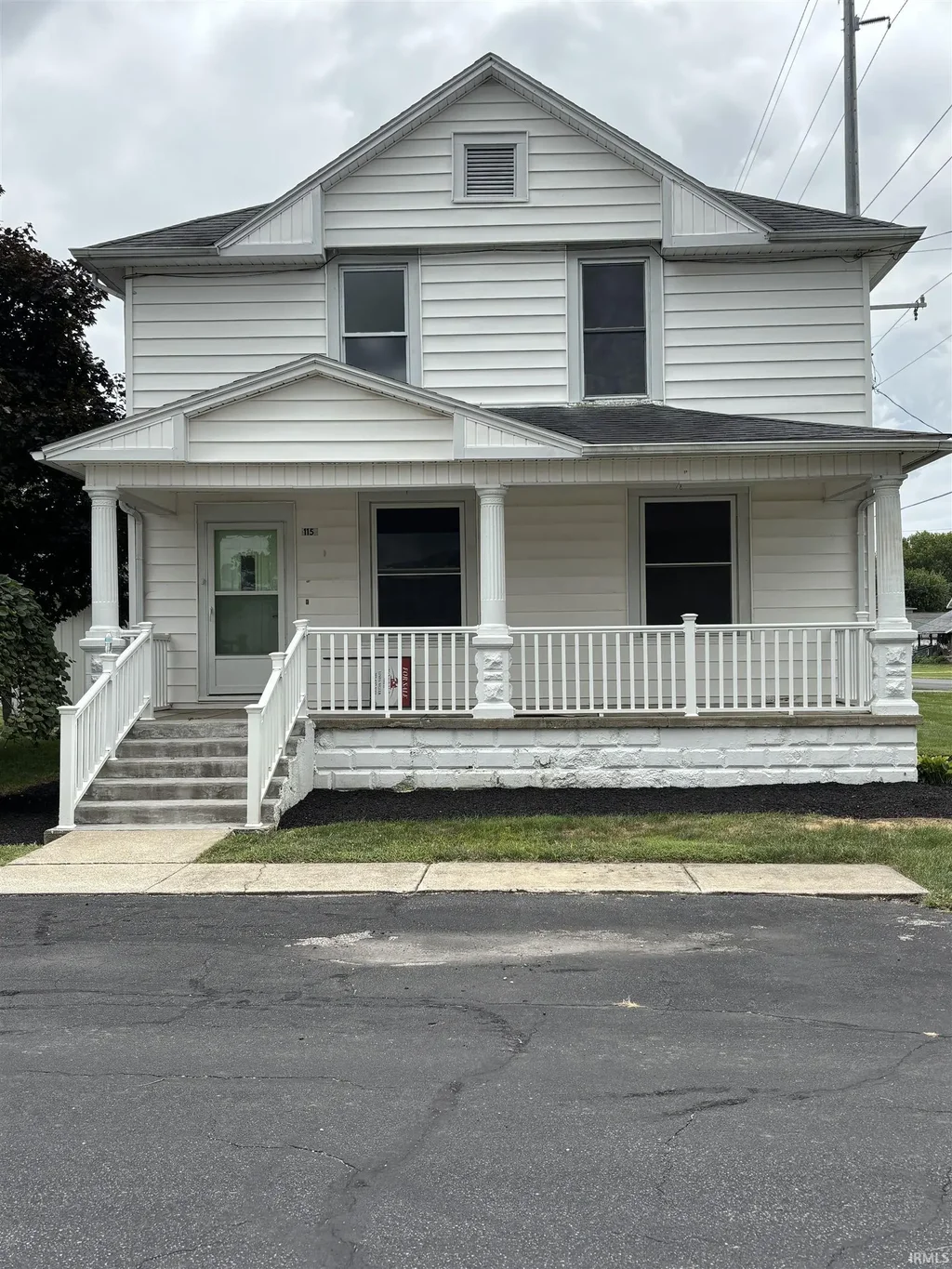 115 W 10th Street, Burlington