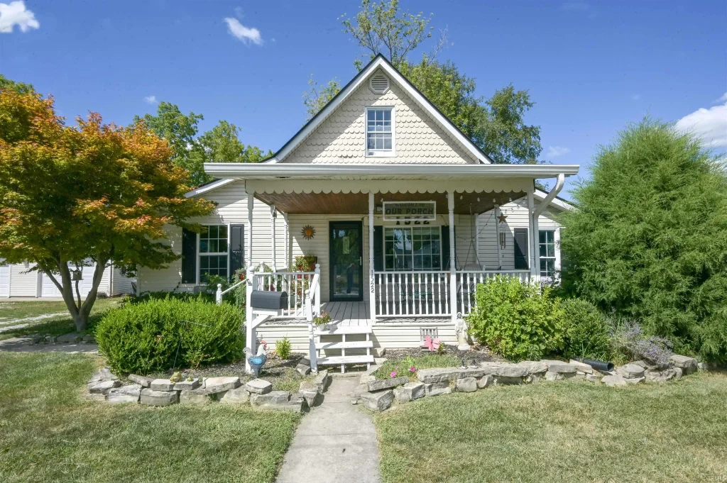 1522 W Superior Street, Kokomo