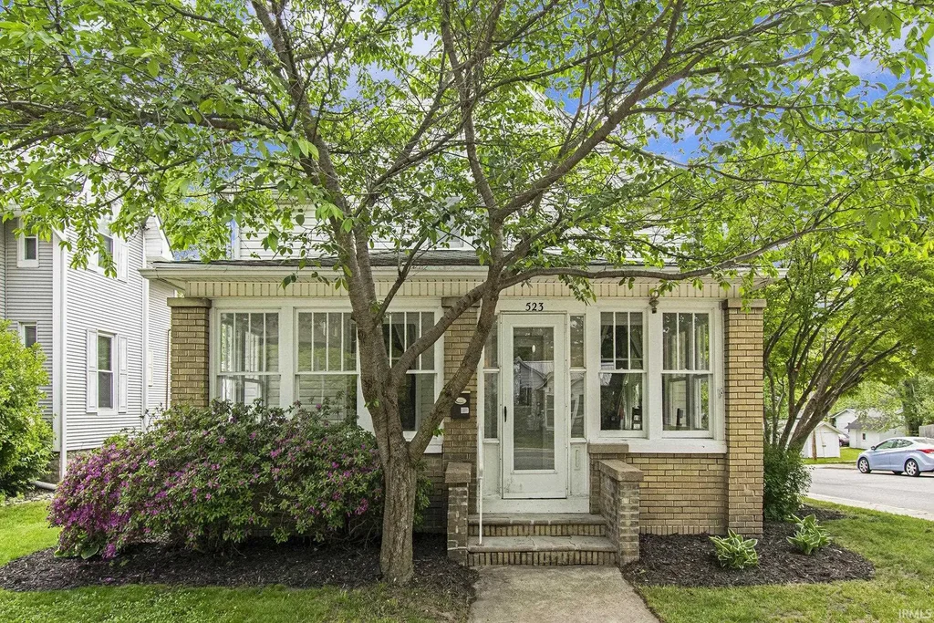 523 S Union Street, Warsaw
