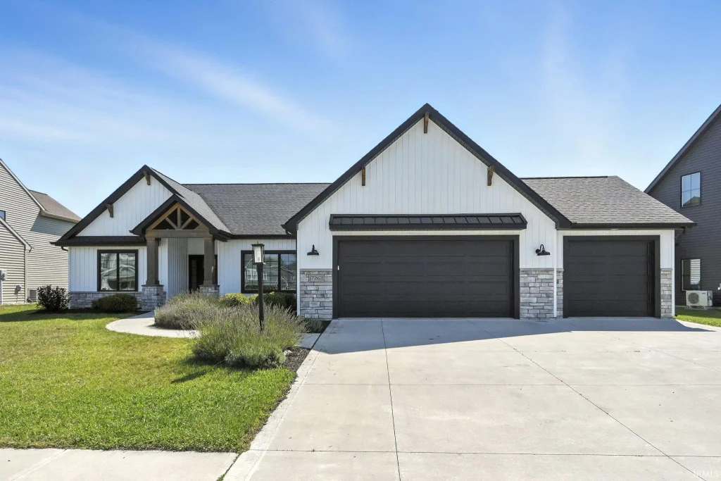 17262 Gokey Boulevard, Huntertown