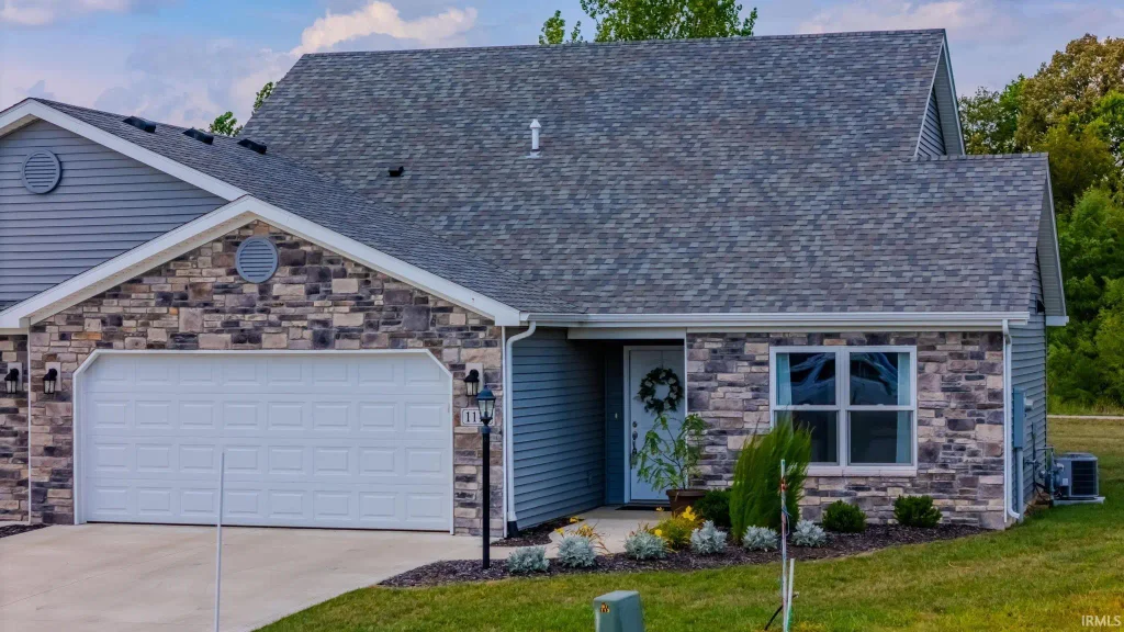 1113 Marshall Way, North Manchester