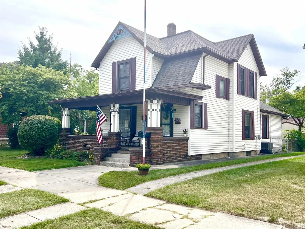 412 S Walsh Street, Garrett