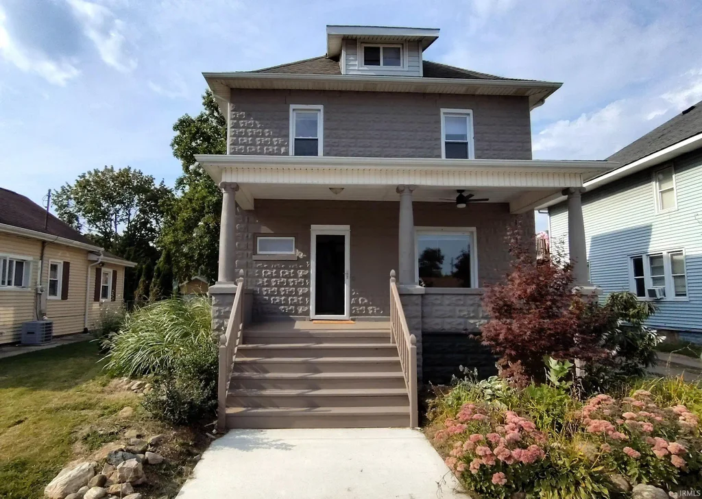 804 Van Buren Street, Walkerton