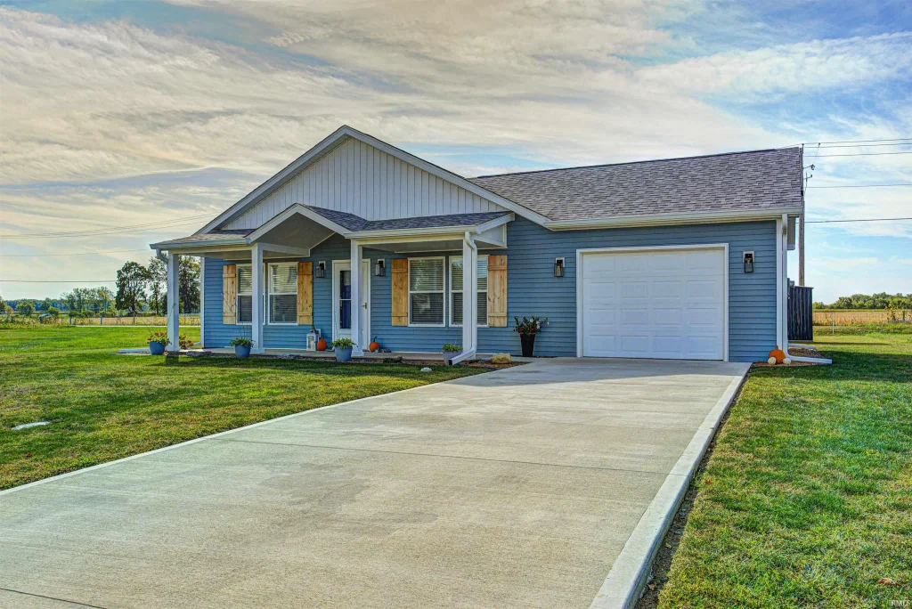 105 Sunburst Circle, Alexandria